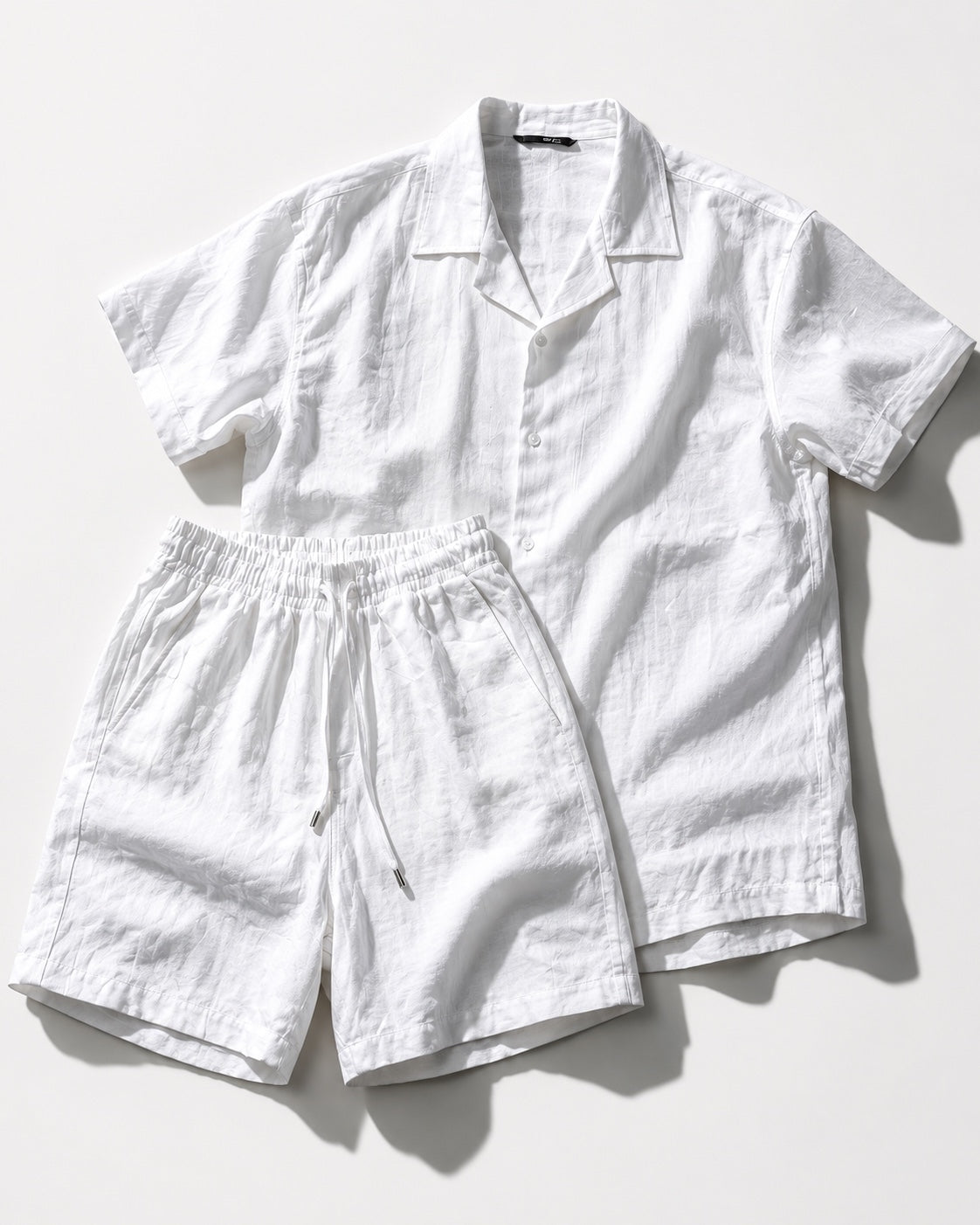 Conjunto Blanco de Hombre – Camisa Manga Corta + Short