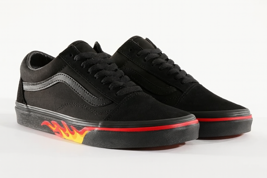 VANS NEGRA DISEÑO