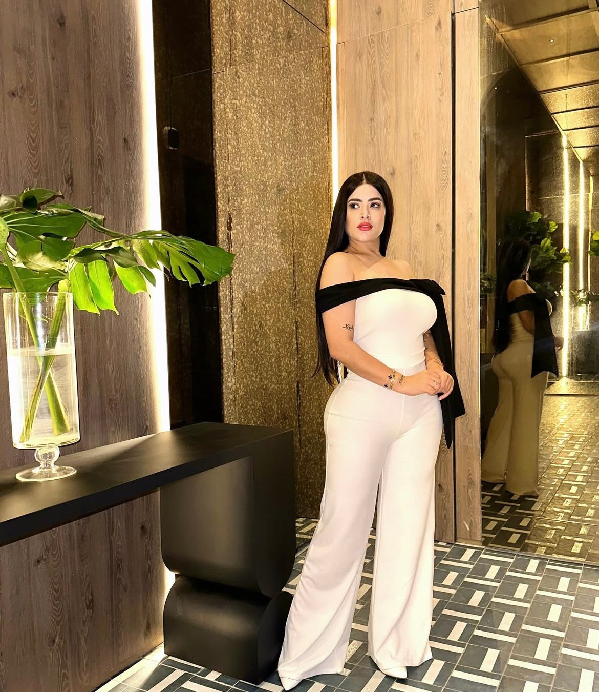 ENTERISO BLANCO ELEGANTE