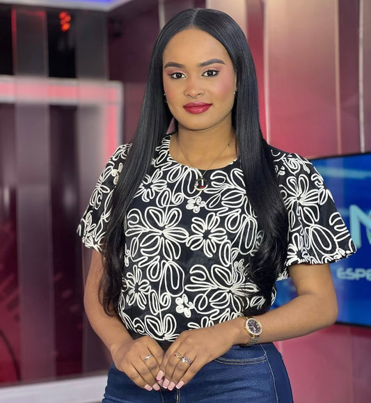 Blusa negra con blanco